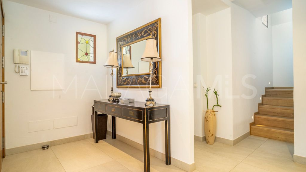 Chalet for sale in Nueva Andalucia