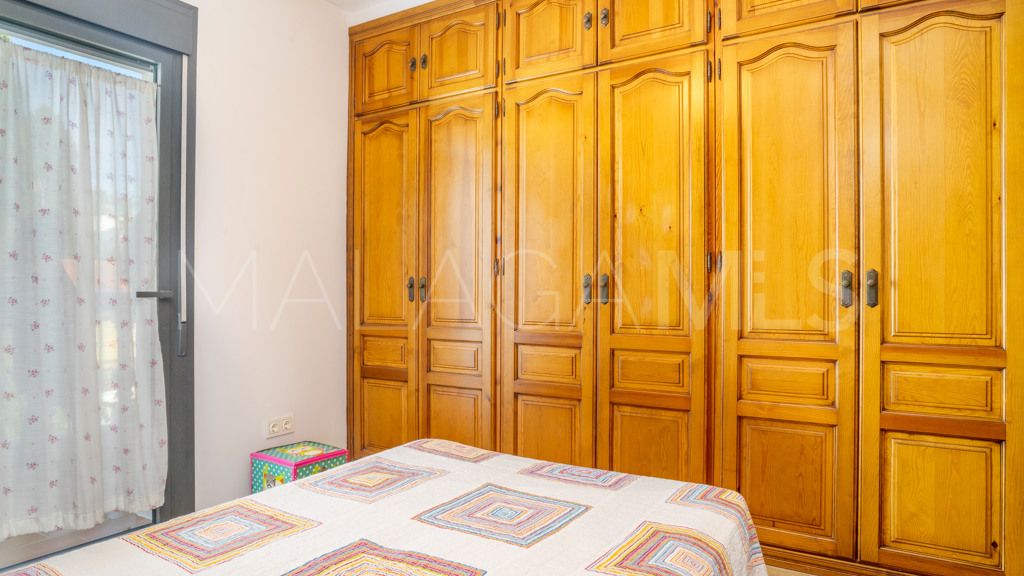 Chalet for sale in Nueva Andalucia