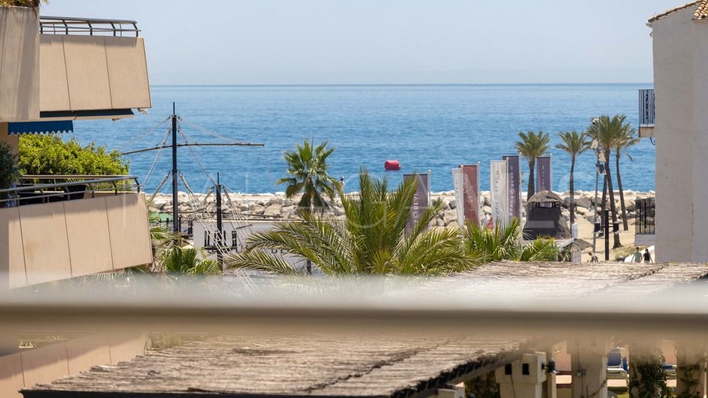 Lägenhet for sale in Marbella - Puerto Banus