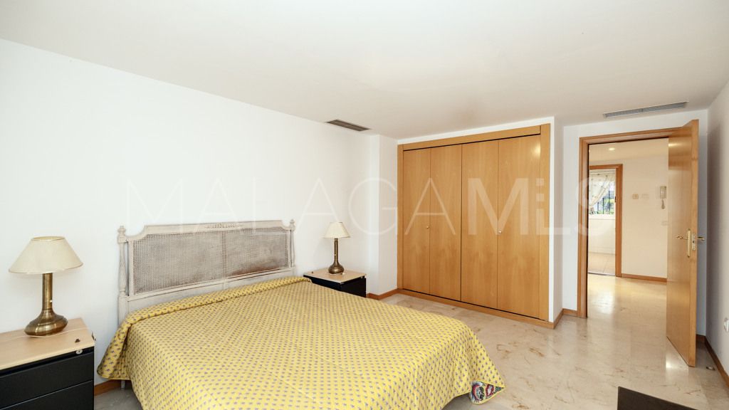 Apartamento a la venta in Guadalmina Alta