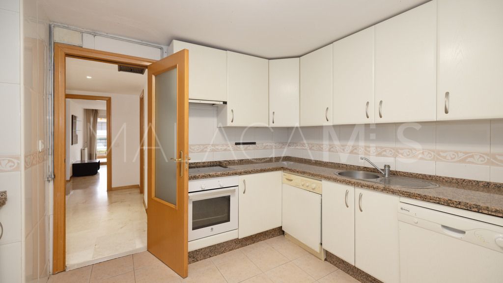 Apartamento a la venta in Guadalmina Alta