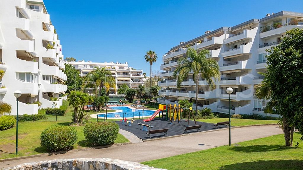 Apartamento a la venta in Guadalmina Alta