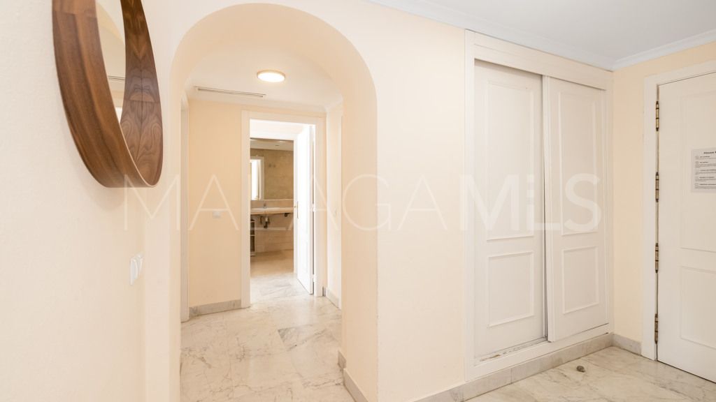 Wohnung for sale in Marbella - Puerto Banus