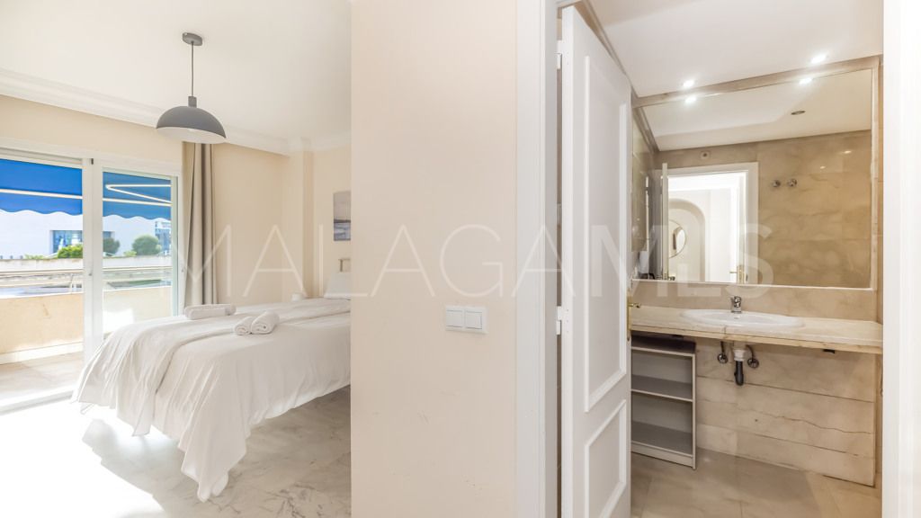 Wohnung for sale in Marbella - Puerto Banus