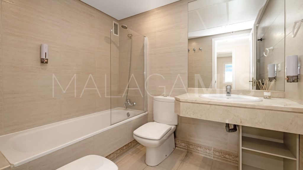 Wohnung for sale in Marbella - Puerto Banus