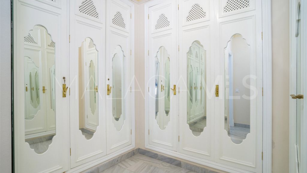 Chalet for sale in Golden Mile