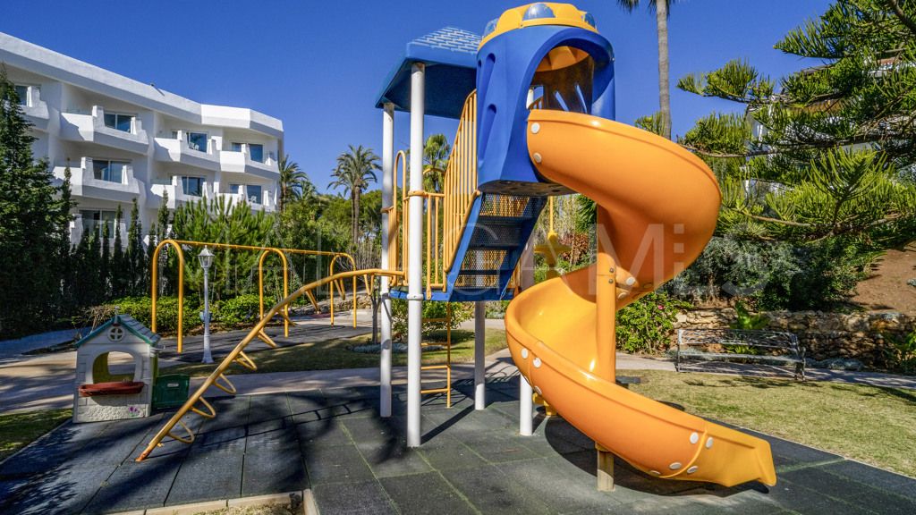 Chalet for sale in Golden Mile