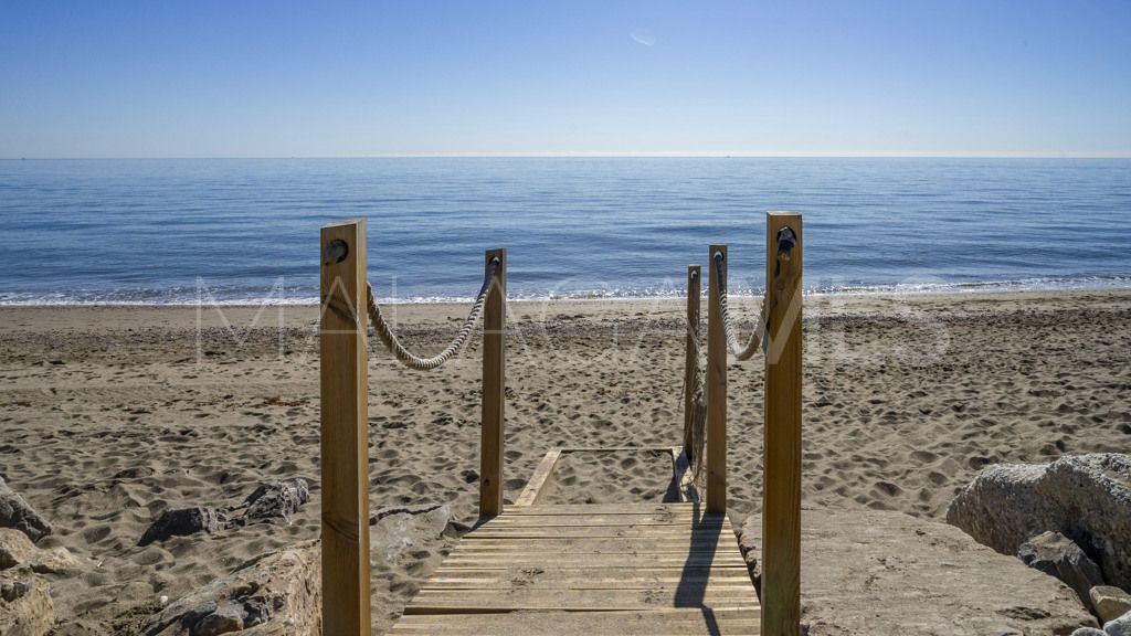 Chalet for sale in Golden Mile