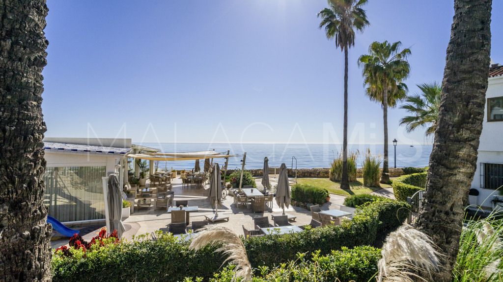 Chalet for sale in Golden Mile