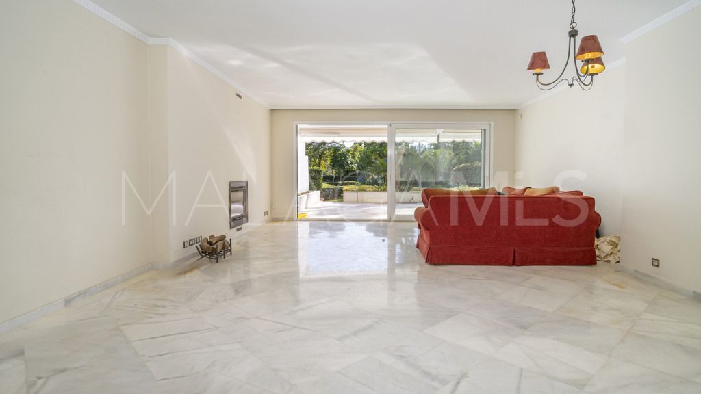 Wohnung for sale in Nueva Andalucia