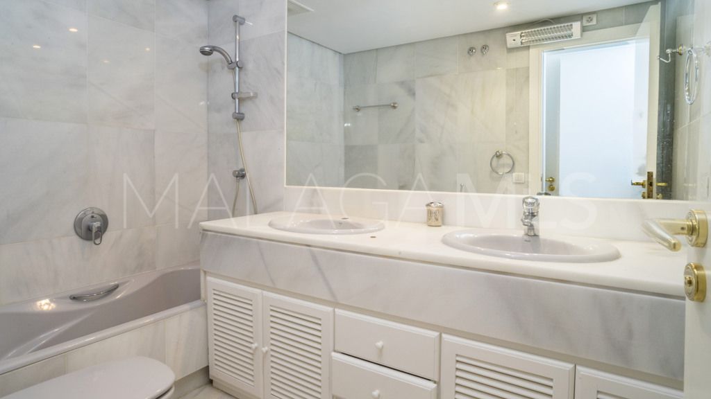 Wohnung for sale in Nueva Andalucia