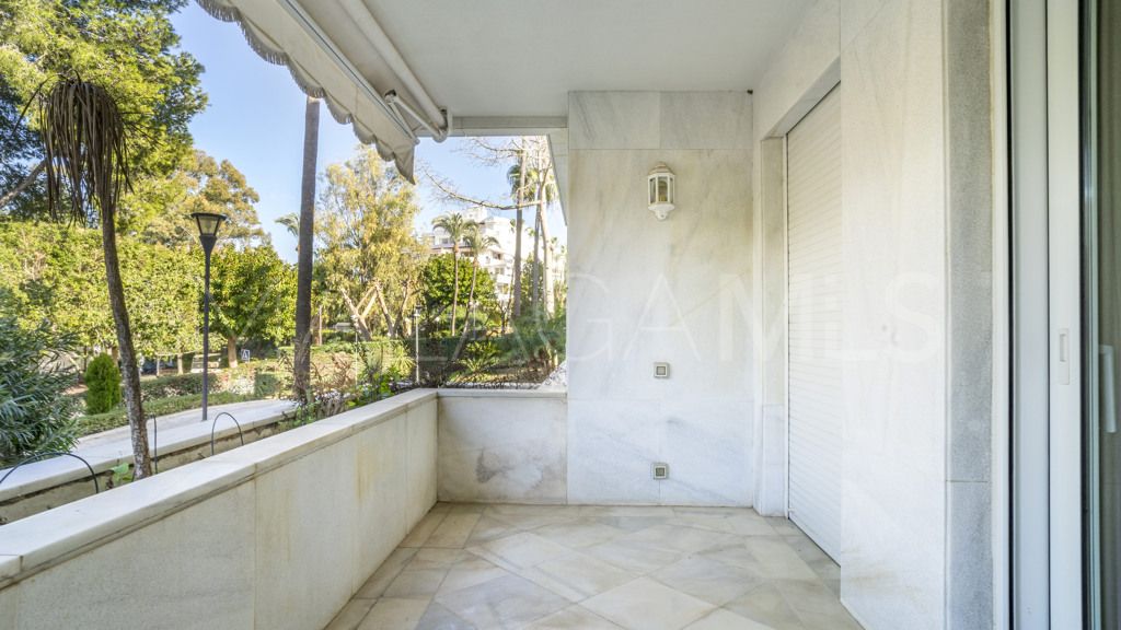 Wohnung for sale in Nueva Andalucia