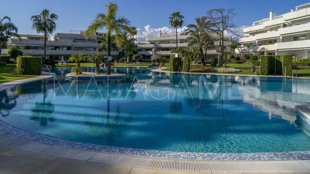 Wohnung for sale in Nueva Andalucia