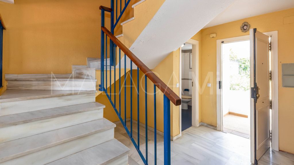 Lägenhet for sale in Nueva Andalucia