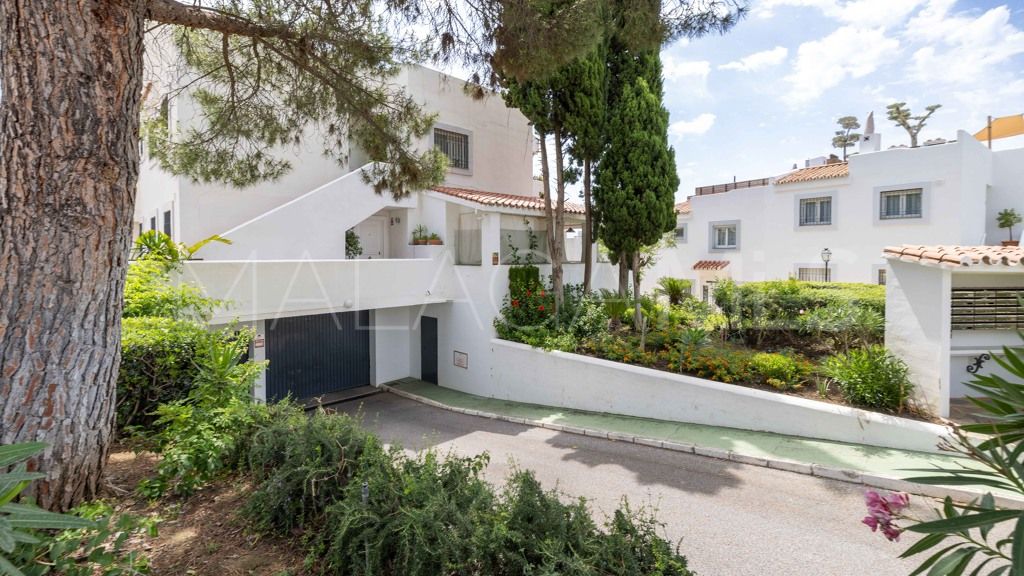 Lägenhet for sale in Nueva Andalucia