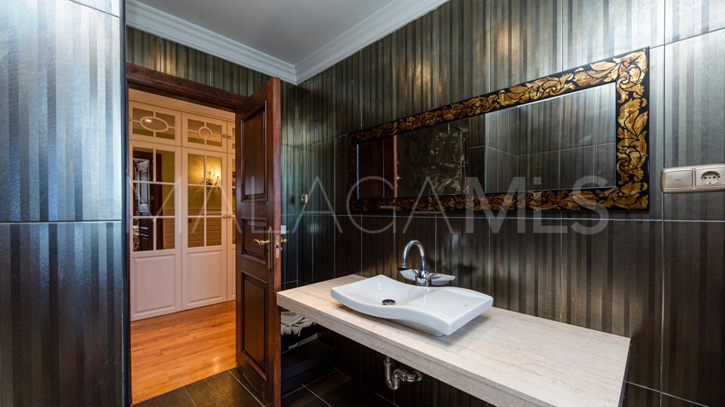 Chalet for sale in La Quinta with 5 bedrooms