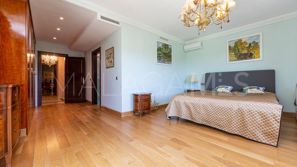 Chalet for sale in La Quinta with 5 bedrooms