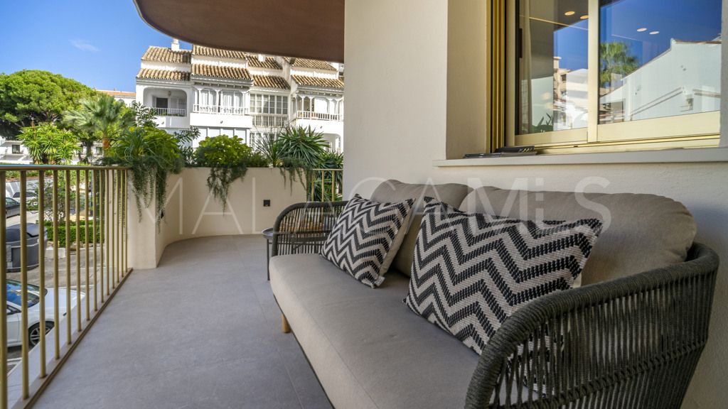 Lägenhet for sale in Nueva Andalucia