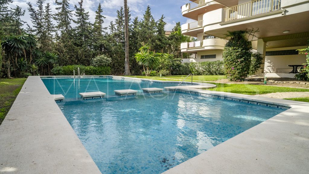 Lägenhet for sale in Nueva Andalucia