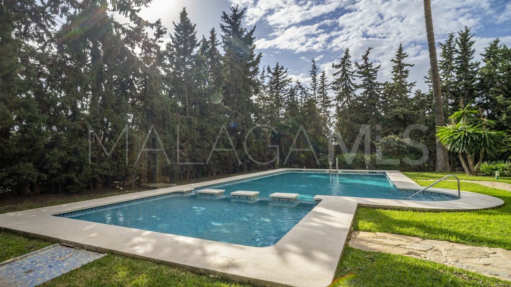 Lägenhet for sale in Nueva Andalucia