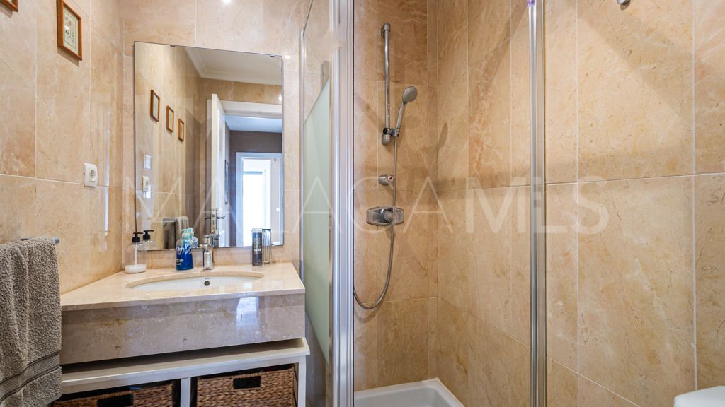 Lägenhet for sale in Nueva Andalucia