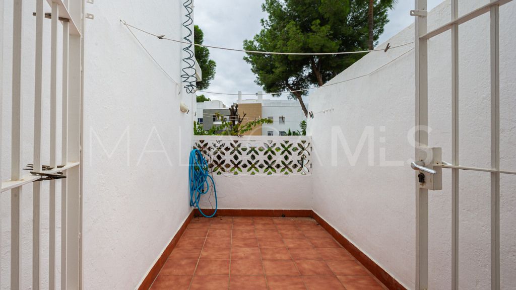 Lägenhet for sale in Nueva Andalucia