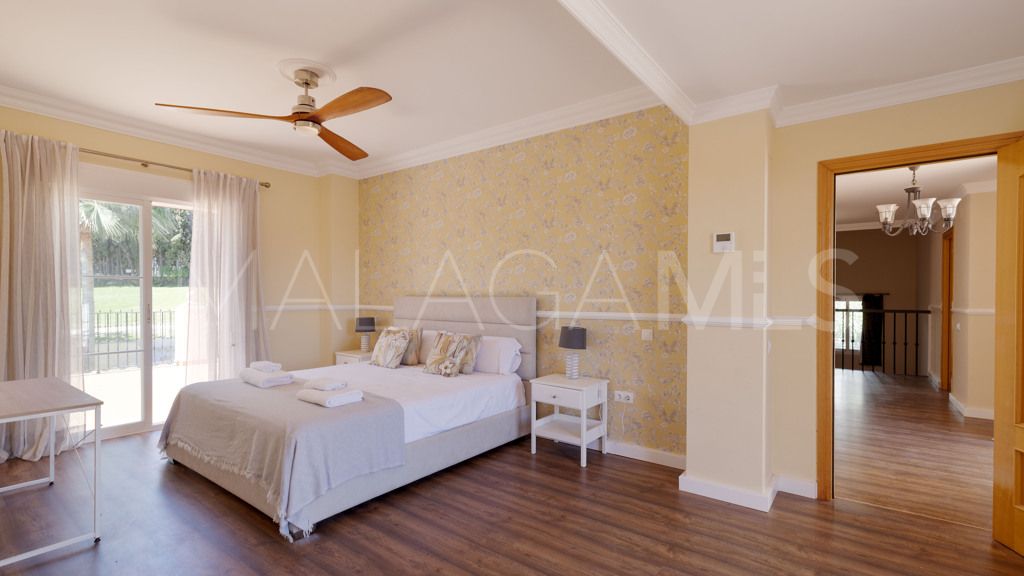 Chalet for sale in Guadalmina Alta