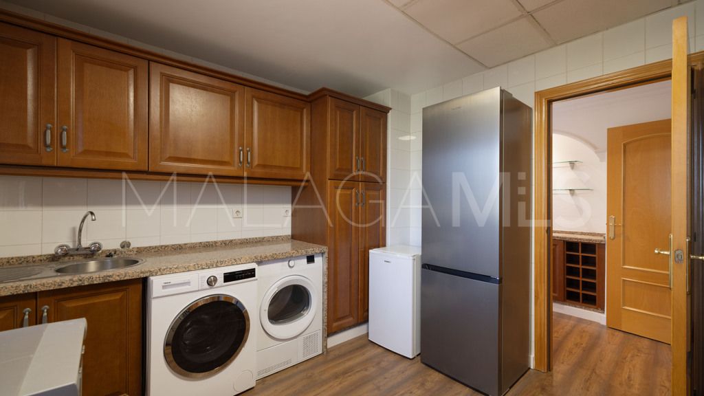 Chalet for sale in Guadalmina Alta