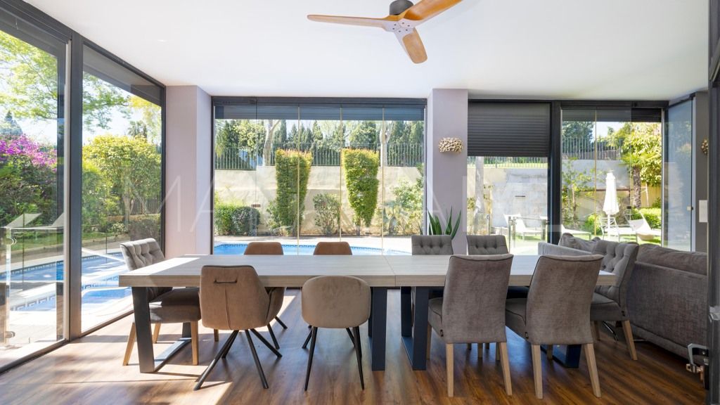 Chalet for sale in Guadalmina Alta