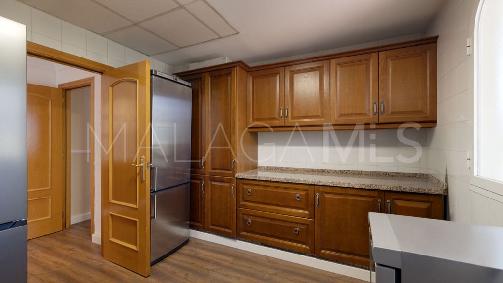 Chalet for sale in Guadalmina Alta