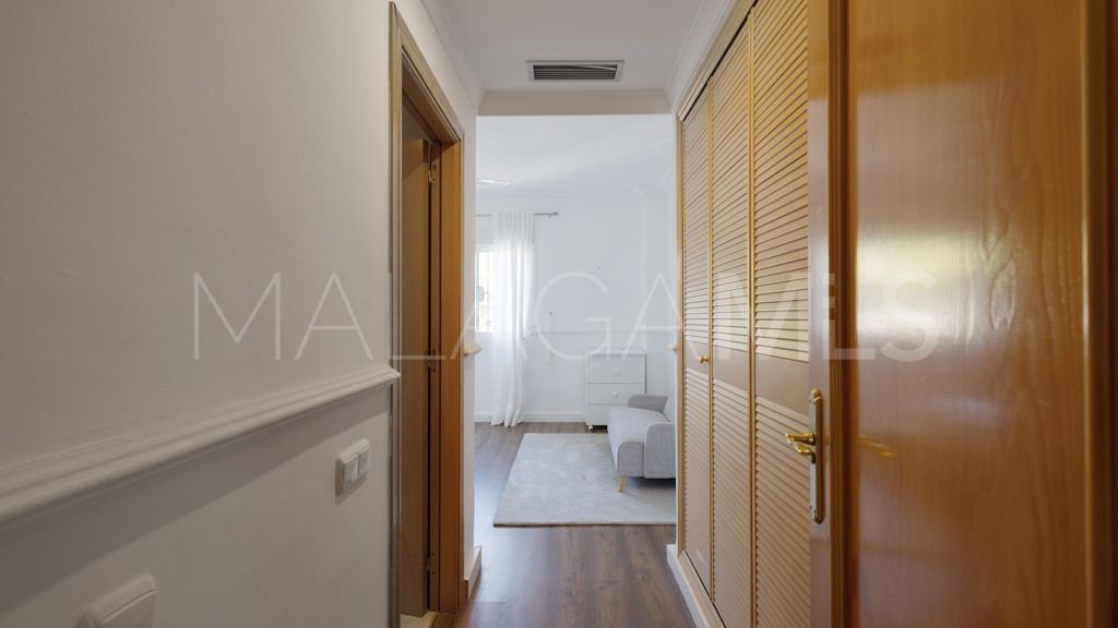 Chalet for sale in Guadalmina Alta