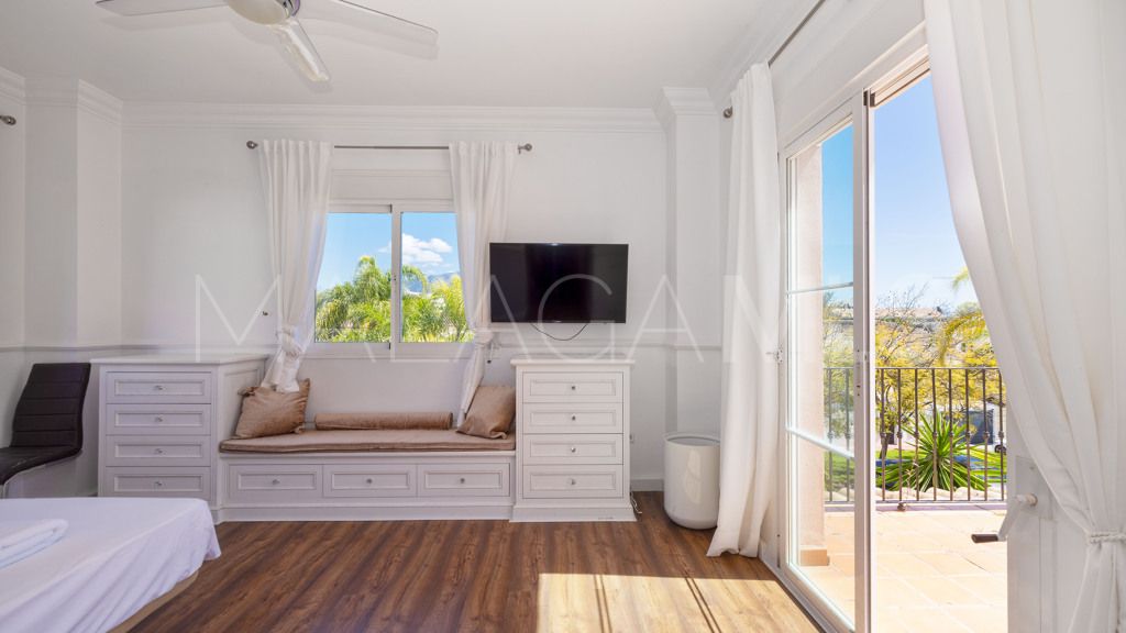 Chalet for sale in Guadalmina Alta