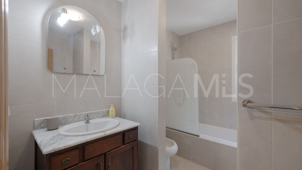 Chalet for sale in Guadalmina Alta