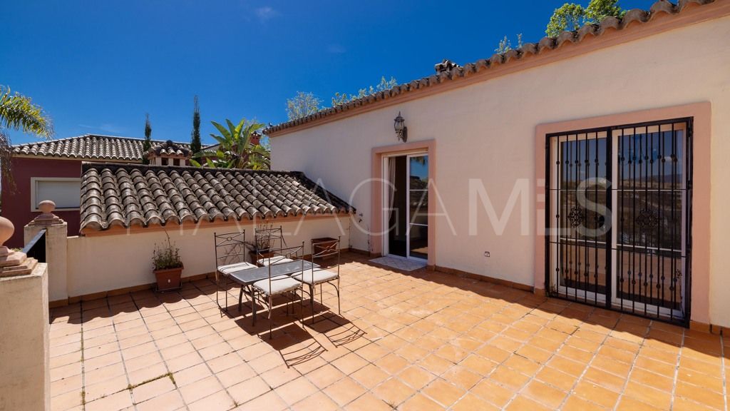 Chalet for sale in Guadalmina Alta