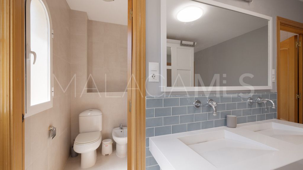 Chalet for sale in Guadalmina Alta