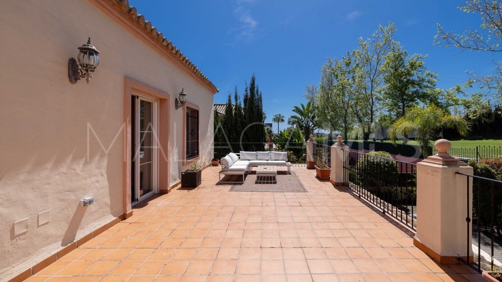 Chalet for sale in Guadalmina Alta
