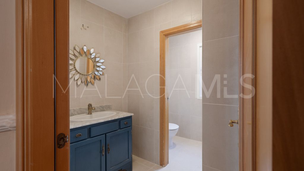 Chalet for sale in Guadalmina Alta