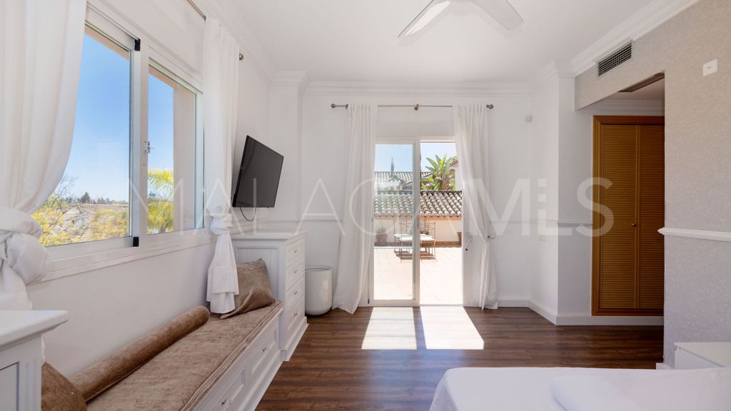 Chalet for sale in Guadalmina Alta