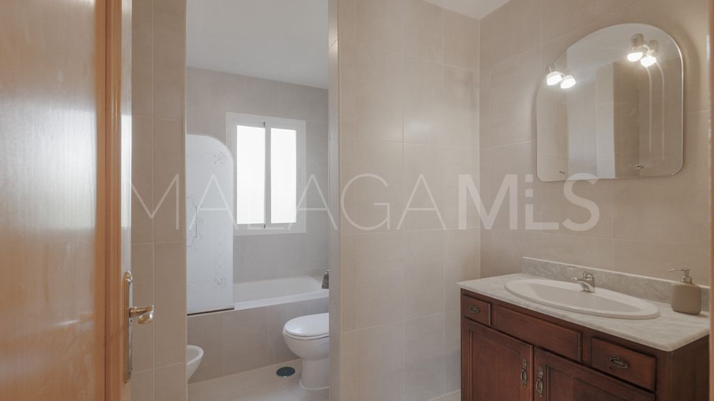 Chalet for sale in Guadalmina Alta