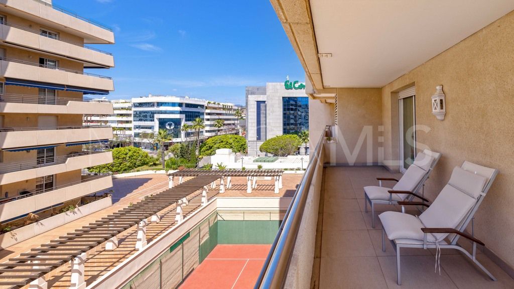 Apartment for sale in Marbella - Puerto Banus