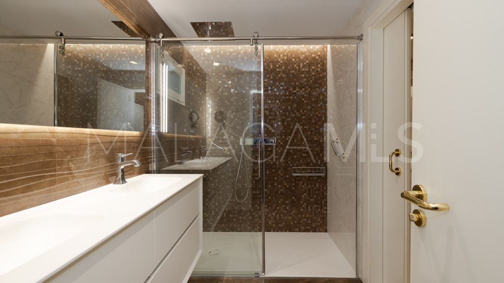 Buy apartamento in Marbella - Puerto Banus