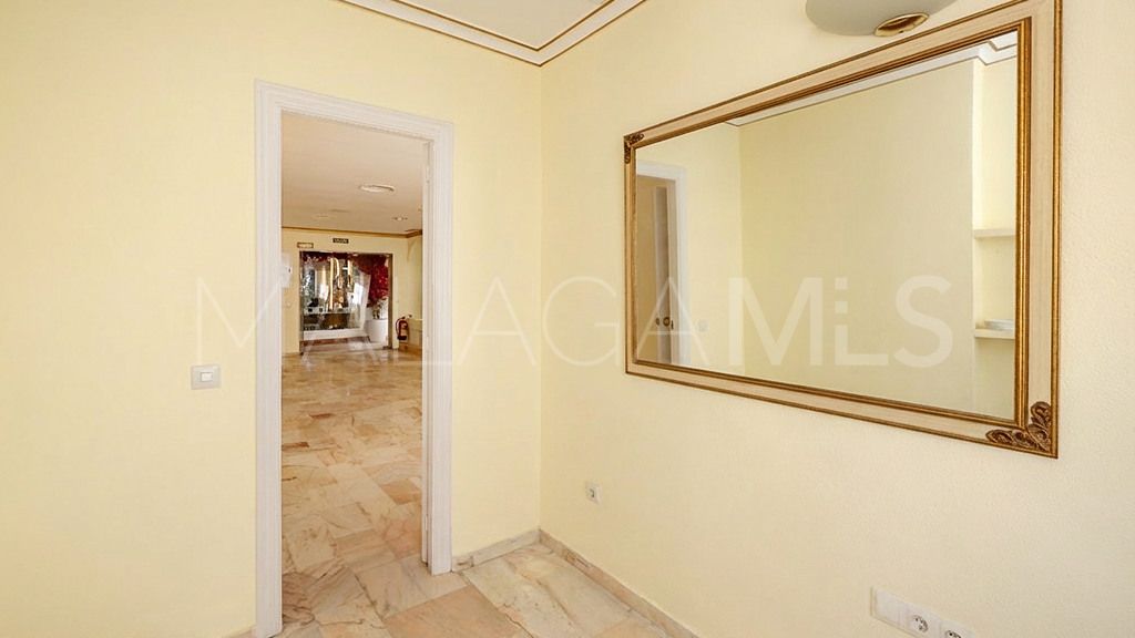 Kommersiella lokaler for sale in Marbella - Puerto Banus