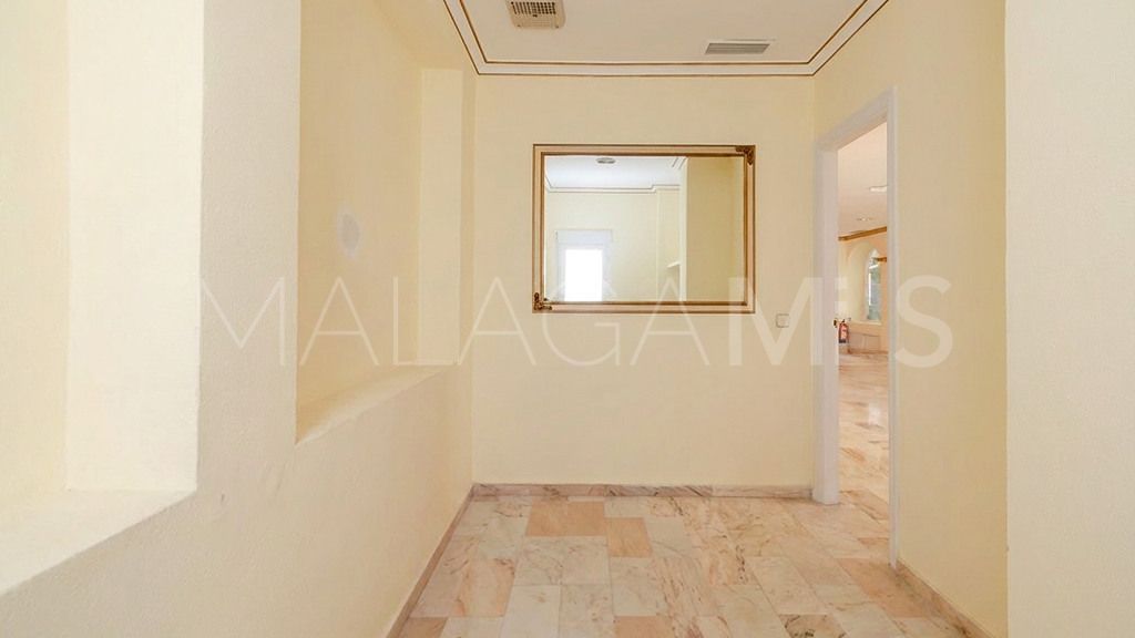 Kommersiella lokaler for sale in Marbella - Puerto Banus