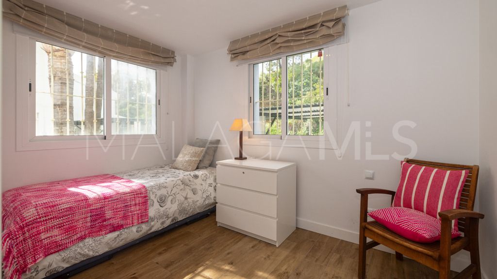 Se vende apartamento de 3 bedrooms in Benahavis