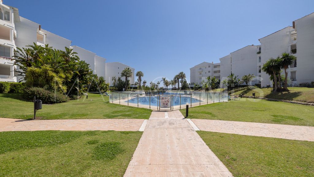 Se vende apartamento in Marbella - Puerto Banus with 4 bedrooms