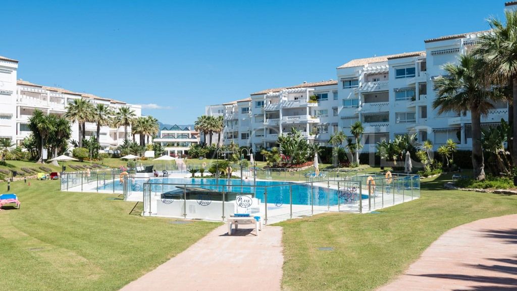 Se vende apartamento in Marbella - Puerto Banus with 4 bedrooms