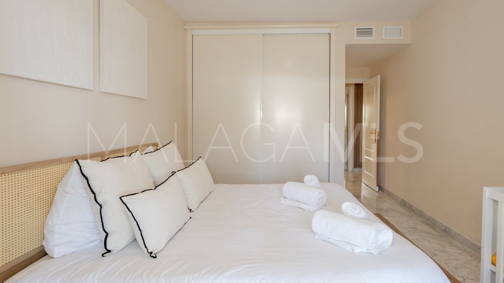 Se vende apartamento in Marbella - Puerto Banus with 4 bedrooms