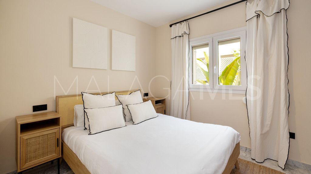Se vende apartamento in Marbella - Puerto Banus with 4 bedrooms
