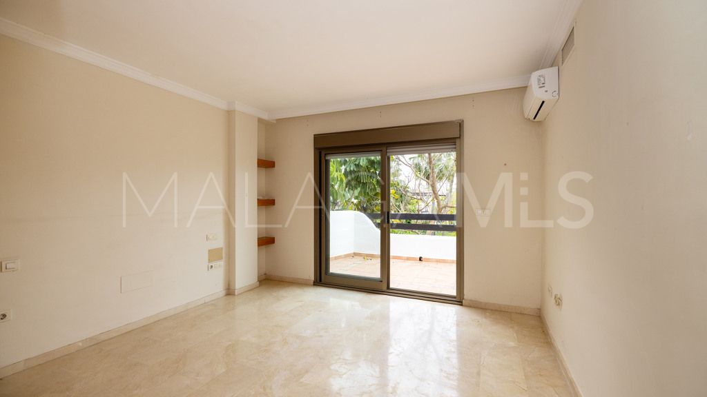 Chalet for sale in Golden Mile