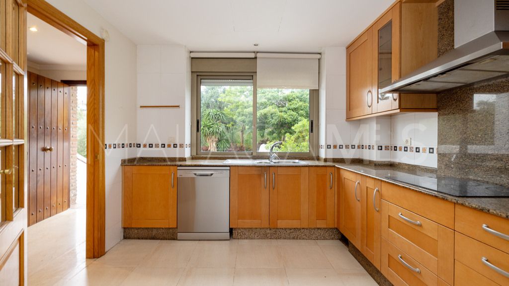 Chalet for sale in Golden Mile